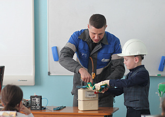 Пензенских школьников учат определять утечку газа